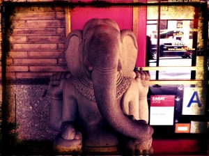Statue of an elephant