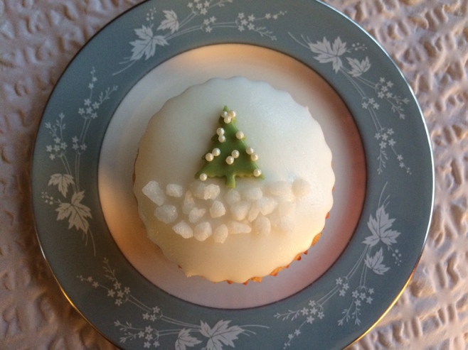 Cupcake with Christmas tree frosting